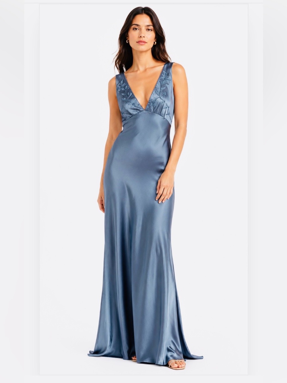 NEW HOUSE OF HARLOW EMBROIDERED LUXURY SATIN DRESS SIZE S and M - Picture 7 of 7